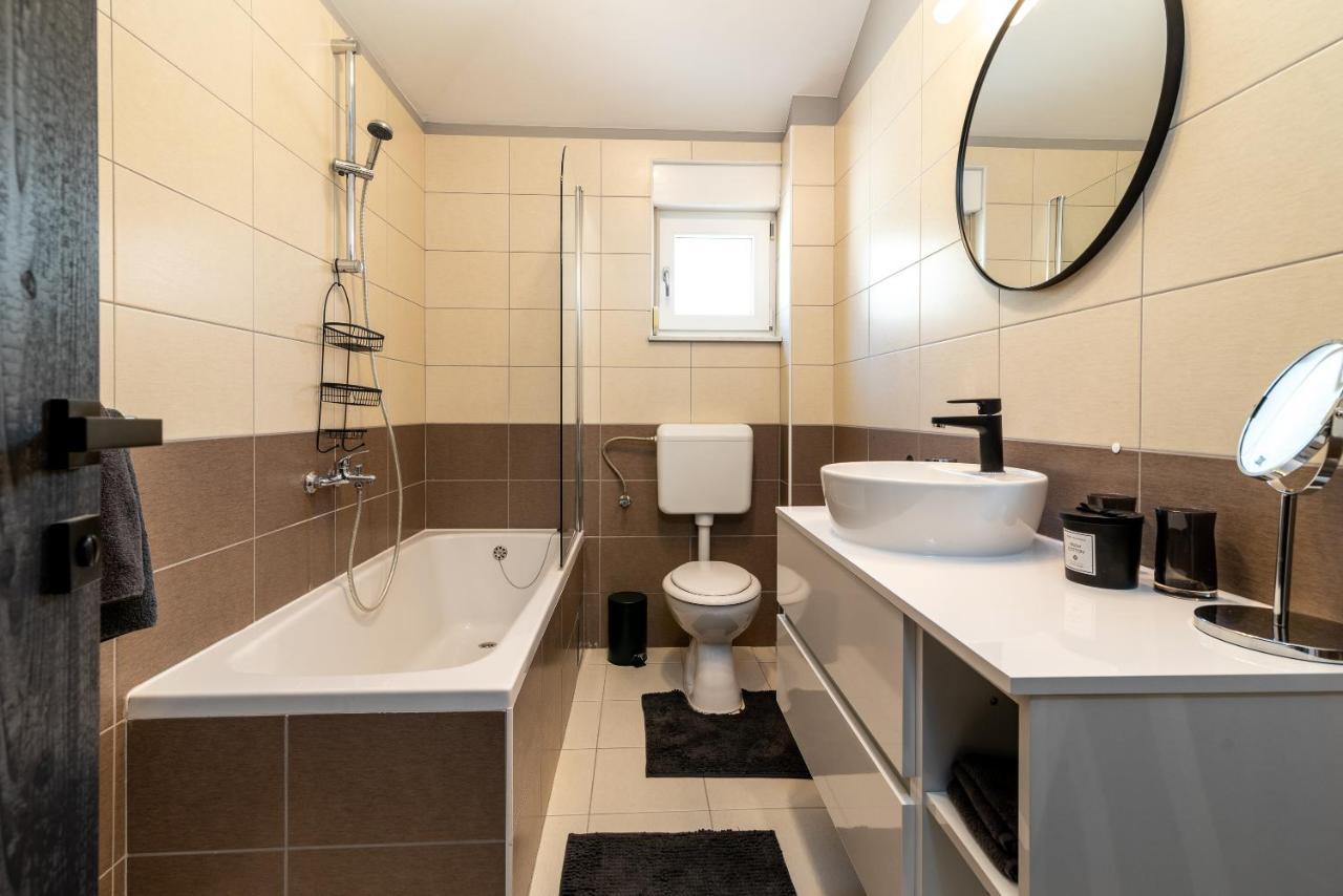 Apartment No. 8 Трогір Екстер'єр фото